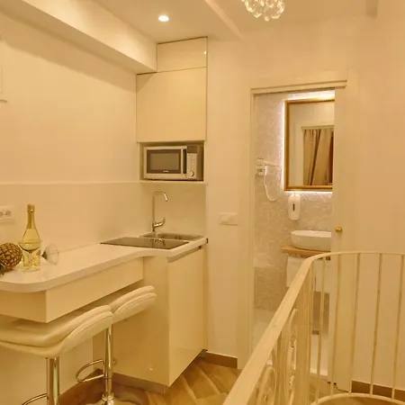 Madonna Della Strada A2 두브로브니크